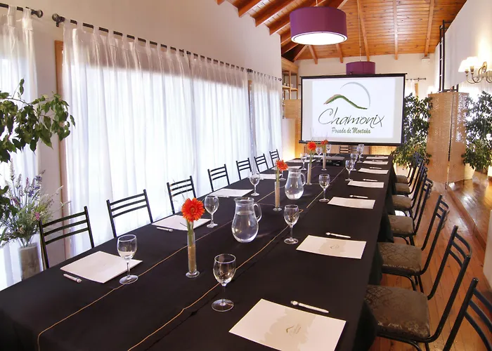 Chamonix Posada & Spa: Loft Suites with Jacuzzi and Nearby Apartments
