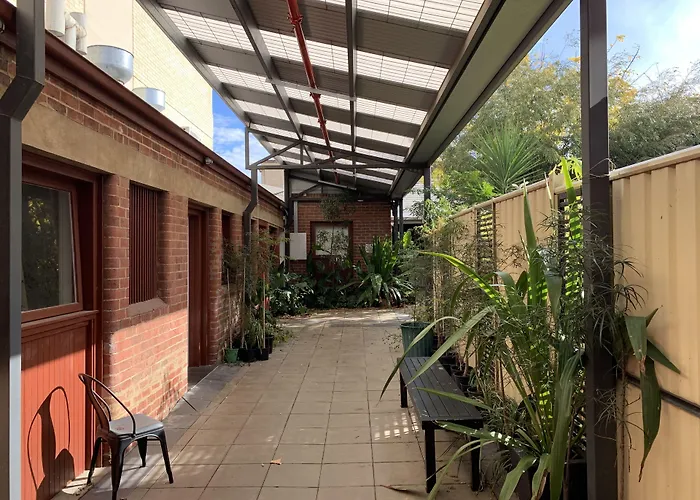 Crown Cbd Hotel - City Location