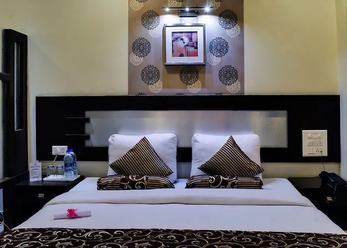 Hotel Shanti Palace