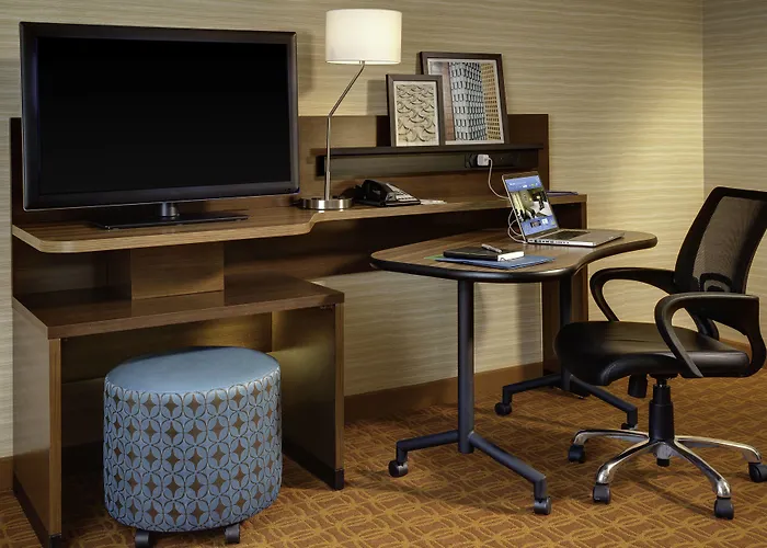 Fairfield Inn & Suites By Marriott Decorah
