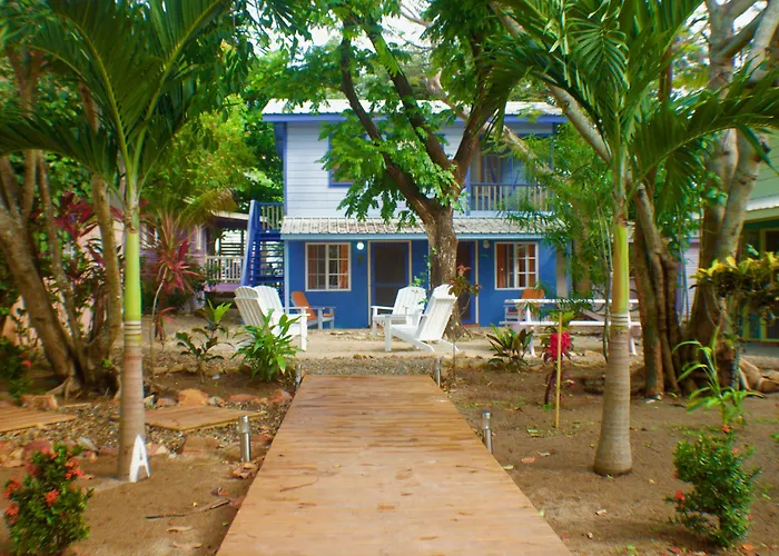 Placencia Villas