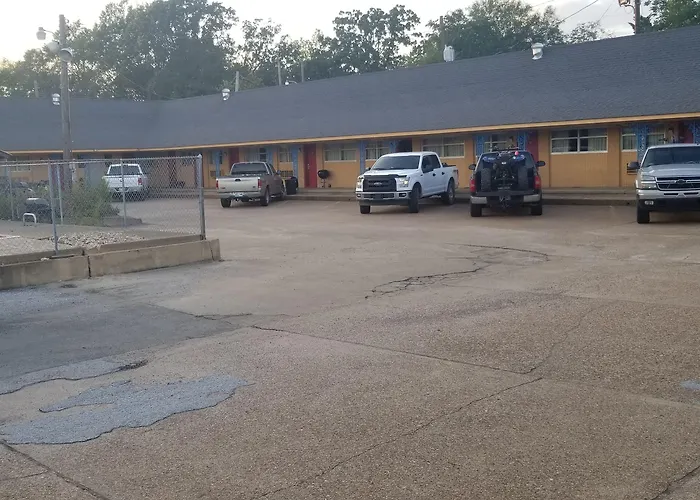 Budget Inn