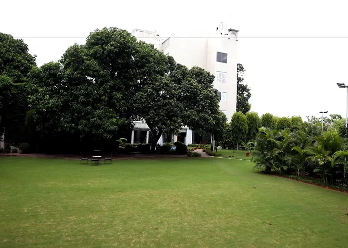 Hotel Kamal Palace