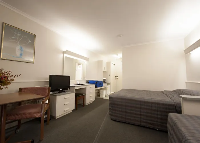 Parklane Motel