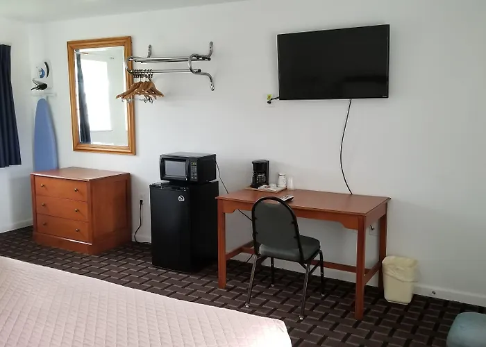 Budget Inn Breezewood