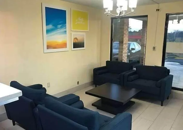 Days Inn By Wyndham King-Winston Salem Area
