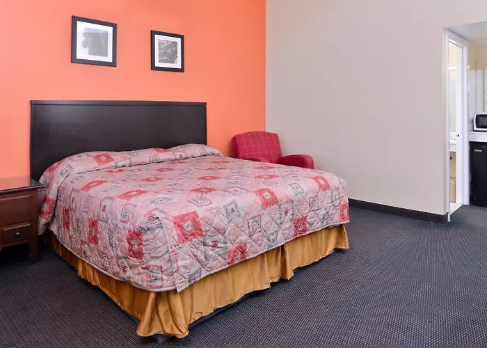 Scottish Inn And Suites