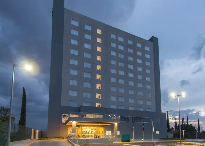 Fiesta Inn Suites Aeropuerto Del Bajio