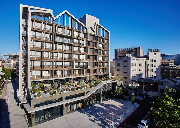U.I.J Hotel & Hostel