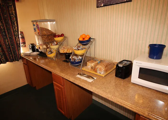 Safford Inn & Suites