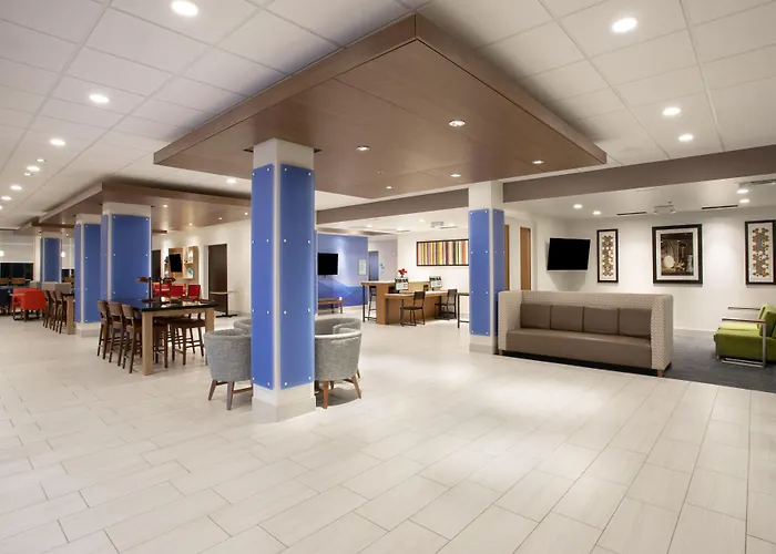 Holiday Inn Express & Suites Sioux City North - Event Center By Ihg