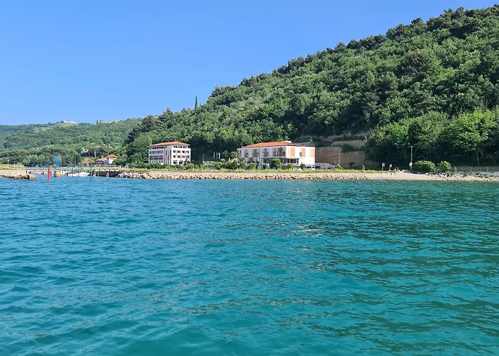 Hotel Lavender - Oleander Resort