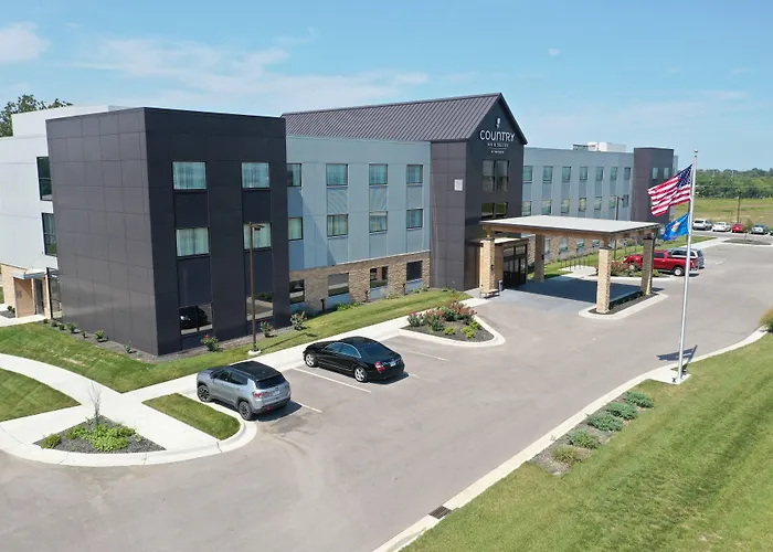 Country Inn & Suites By Radisson, Lawrence, Ks