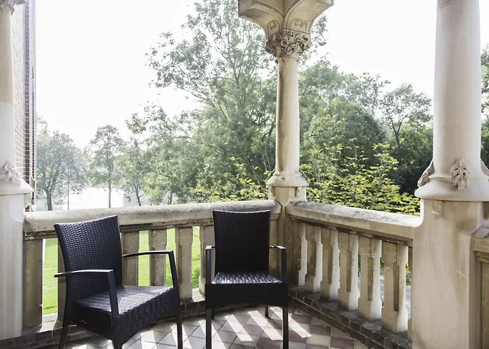 Rijksmonument Hotel De Sprenck - Including Free Private Parking