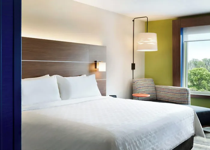Holiday Inn Express & Suites - Nebraska City By Ihg