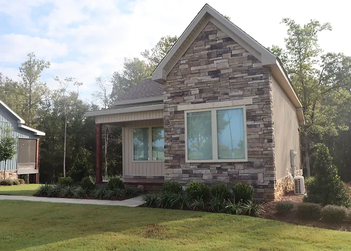 Magnolia Creek Lodge