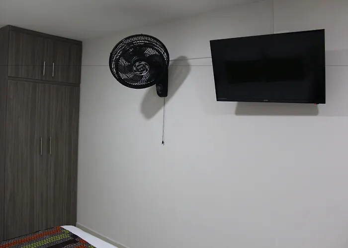 Hotel Pereira 421