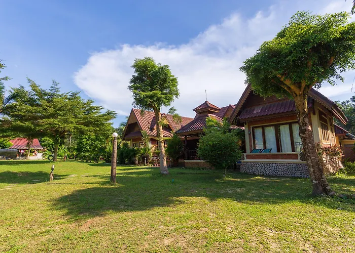 Baan Suan Homestay Koh Kood