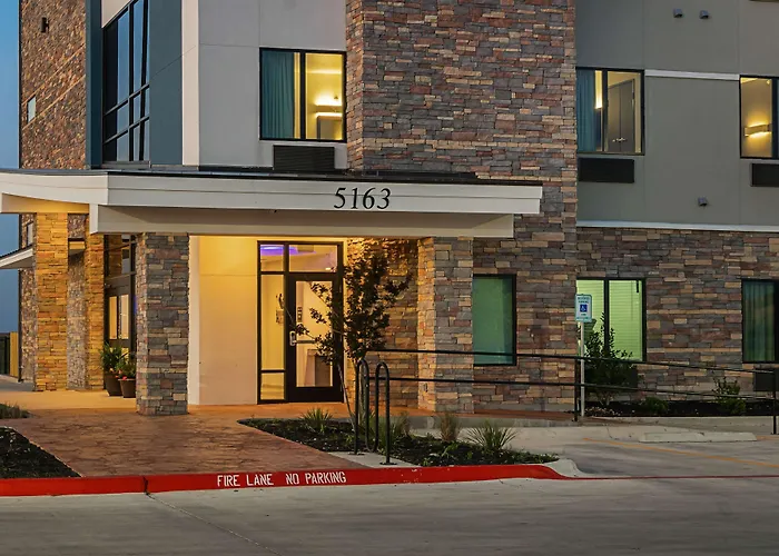 Studio 6-Buda, Tx