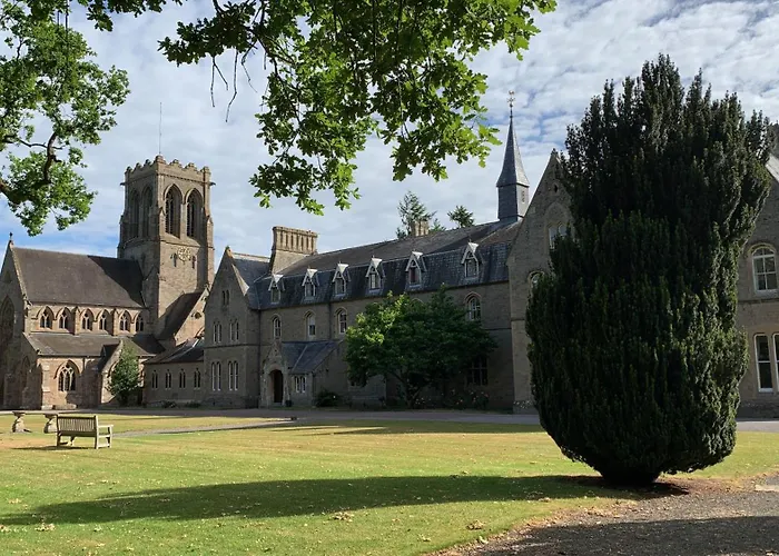 The Chapterhouse - Porters Lodge And Abbots Lodge