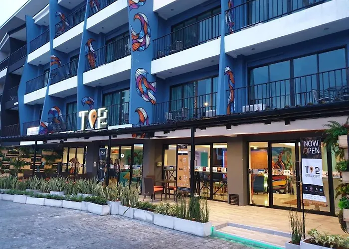 Jomtien Beach Sleep Inn - Steps From Beach & Market
