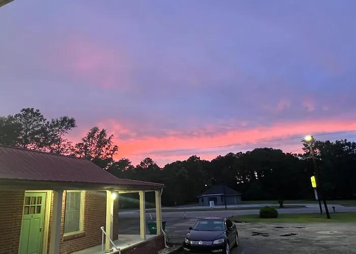 Budget Motel