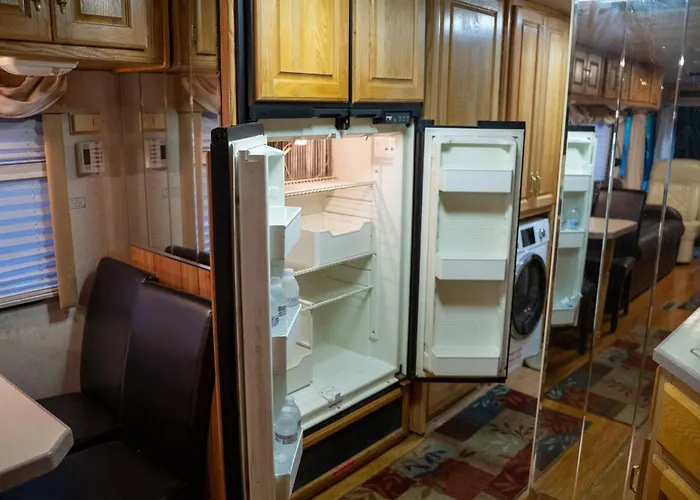 Art Rv Motorhome