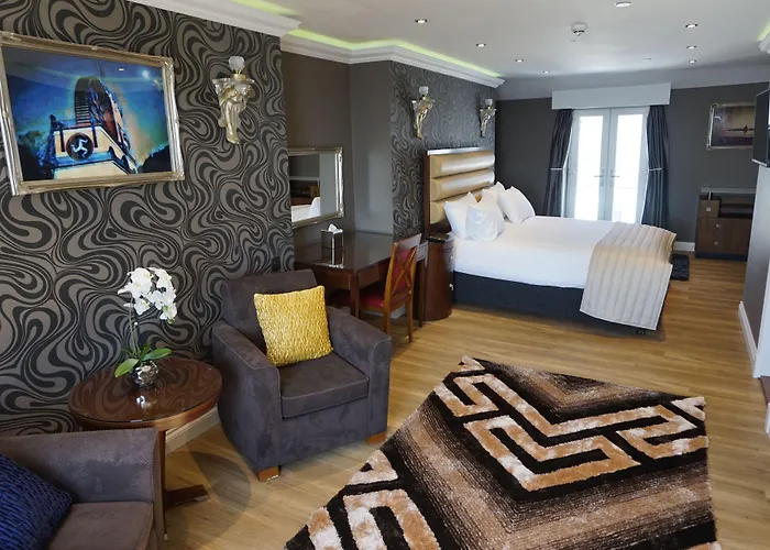 Halvard Hotel