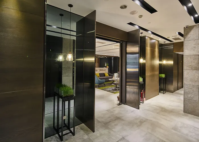 Harbour 10 Hotel