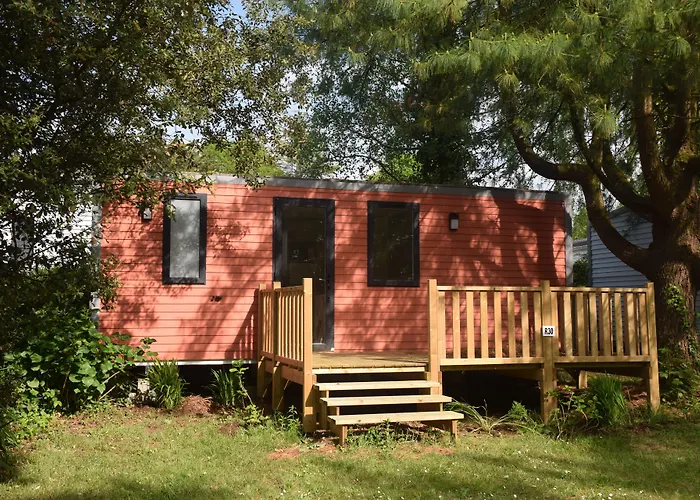 Camping De L'Orangerie De Lanniron