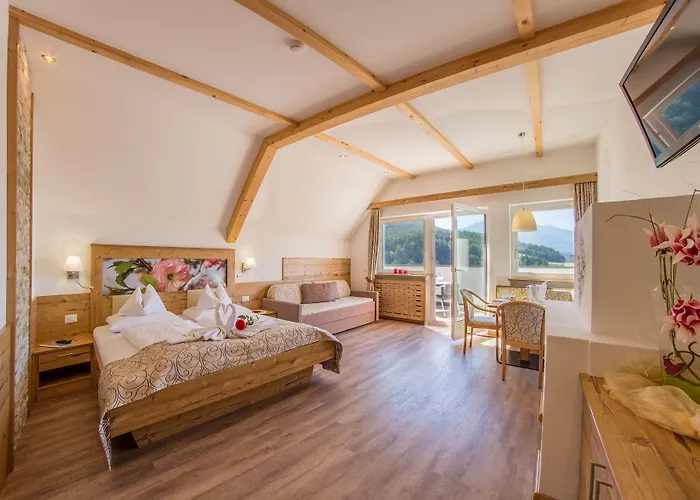 Molaris Lodge