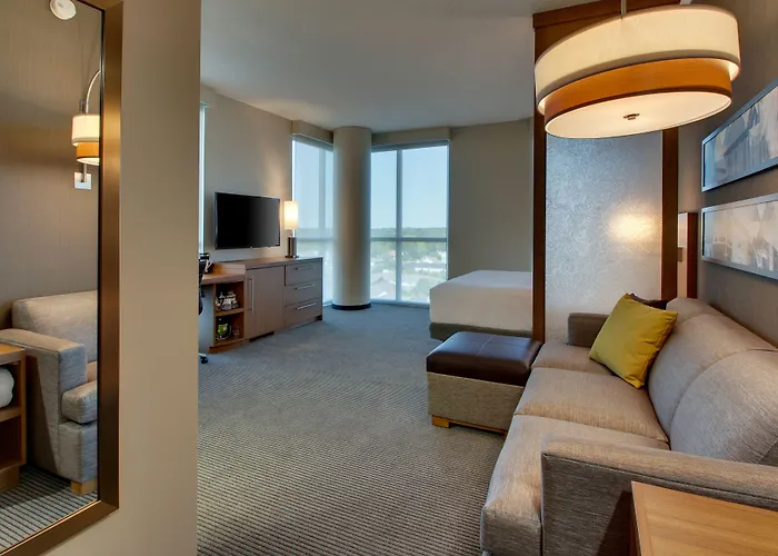Hyatt Place Iowa City Downtown