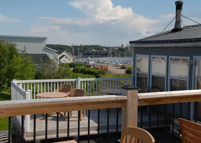 Harbourview Motel And Accommodations