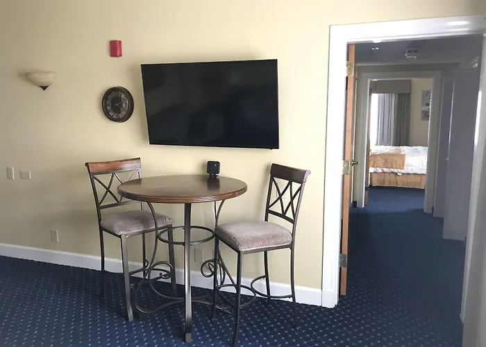 Asbury Inn & Suites