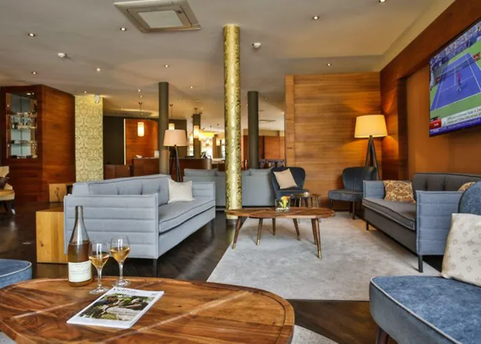 Hotel Bacchus
