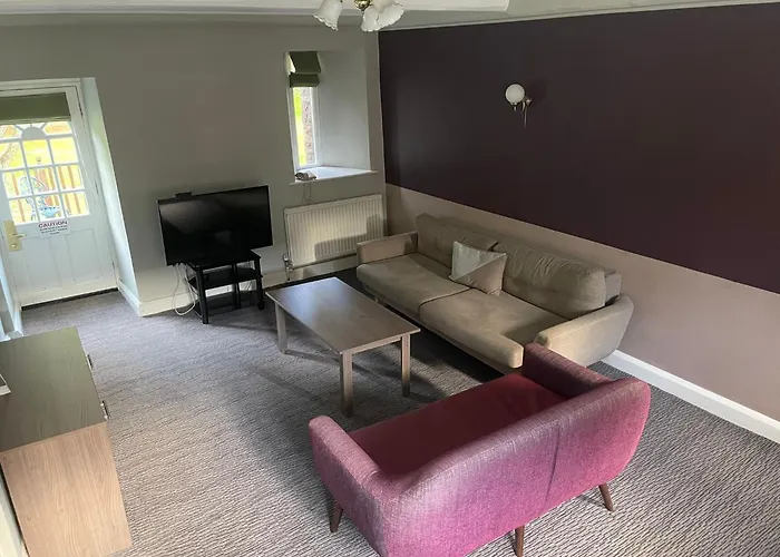 Cwrt Bleddyn Hotel & Spa