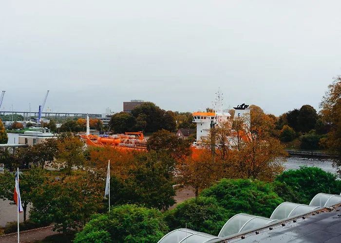 Conventgarten Hotel & Restaurant - Direkt Am Nord-Ostsee-Kanal