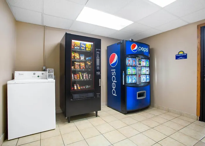 Days Inn & Suites By Wyndham Cuba