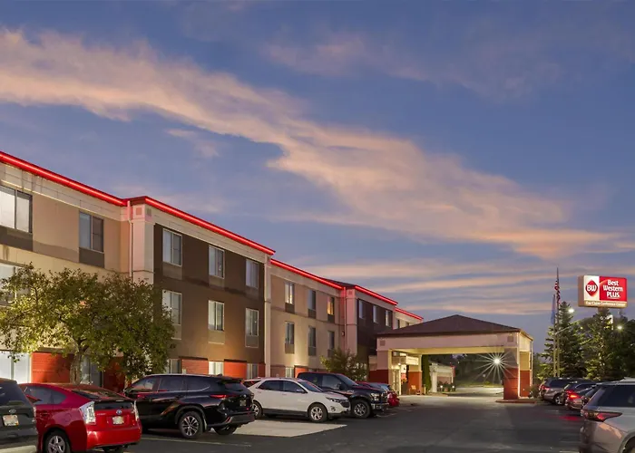 Best Western Plus Eau Claire Conference Center