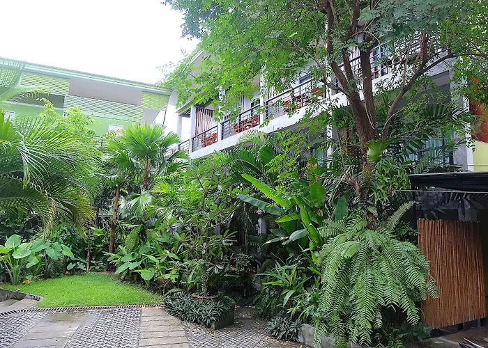 Blue Wave House