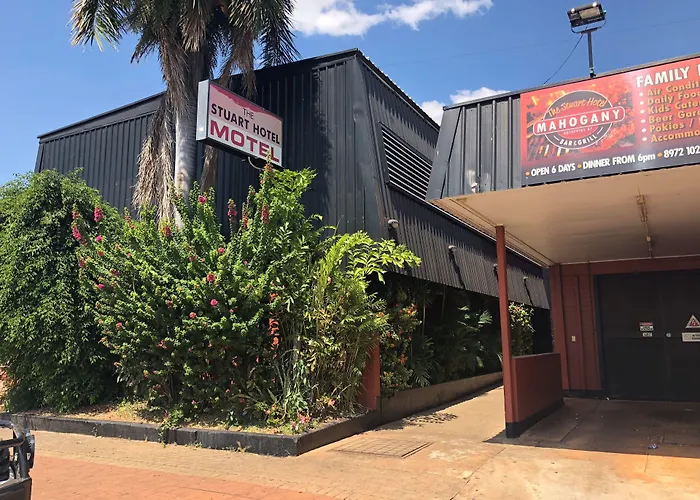 The Stuart Hotel-Motel