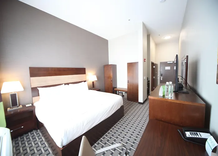Wyndham Garden Edmonton Airport