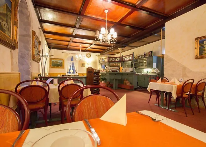 Hotel Zur Post In Wurzen