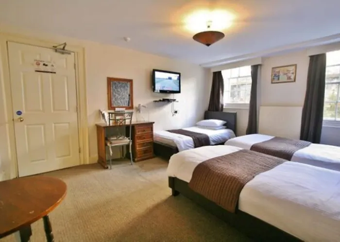 Central Hotel Cheltenham