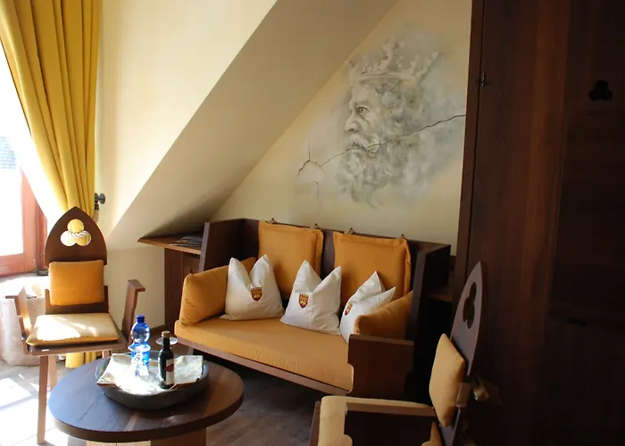 Mittelalterhotel-Gaestehaus Rauchfang