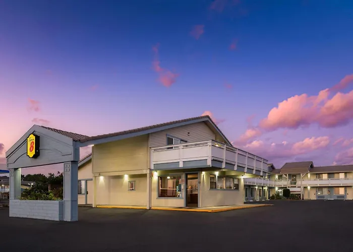 Super 8 By Wyndham Fort Bragg