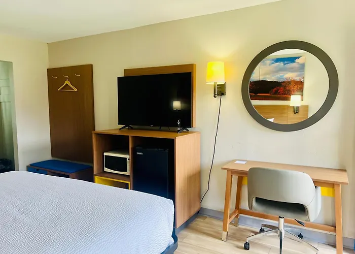 Days Inn By Wyndham Jellico - Tennessee State Line