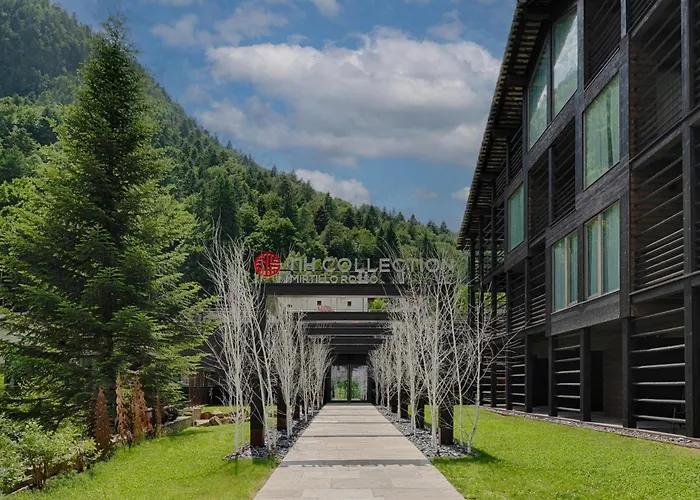 Nh Collection Alagna Mirtillo Rosso