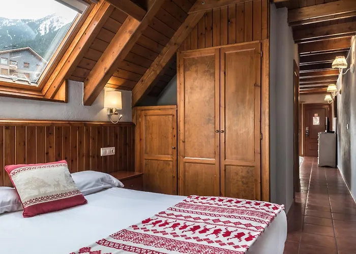 Hotel Snoe Beret