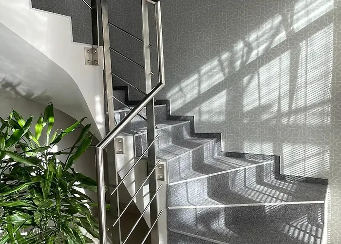 London Boutique Hotel & Restaurant
